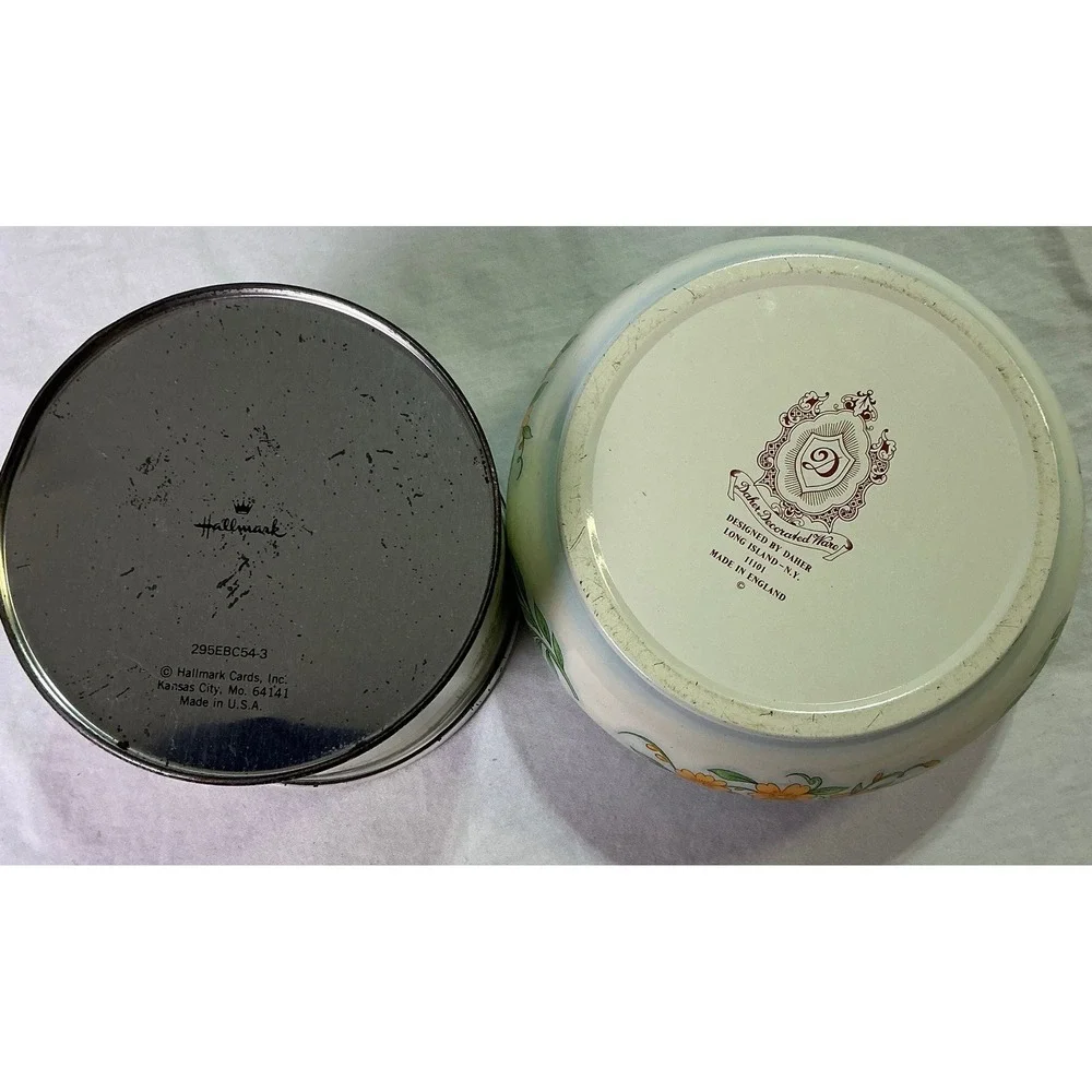 Vintage‎ Hallmark Holly Hobbie & Dahr Butterfly Round Tin Box Lot of 2